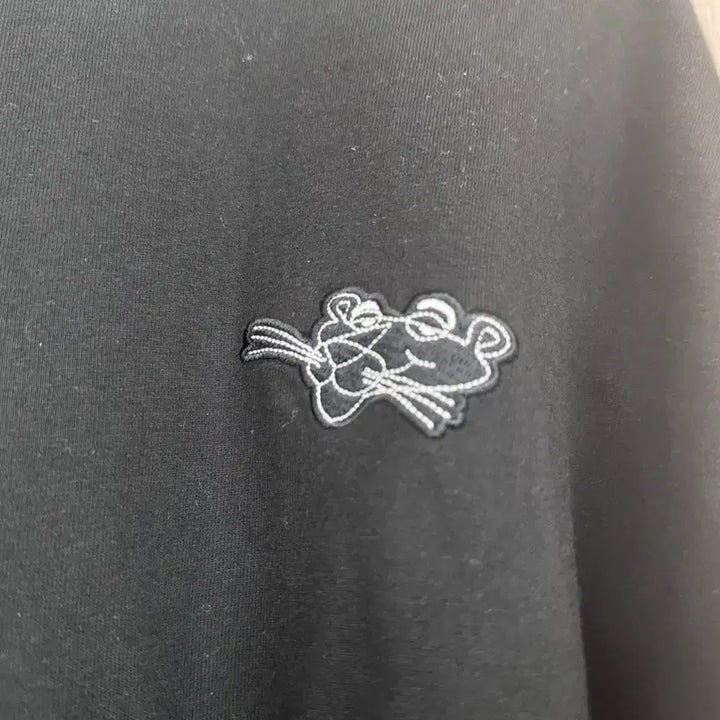 [BUNJANG] Stereo Vinyls Pink Panther Long Sleeve T-shirt / 핑크팬더 블랙 긴팔 박스티