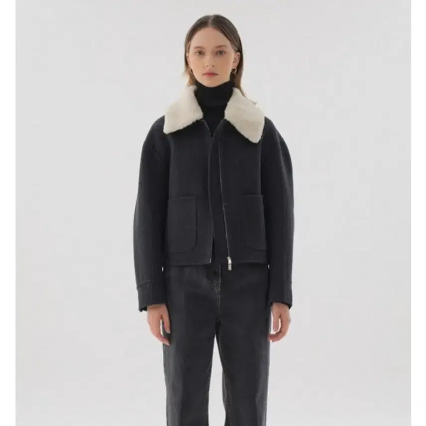 [BUNJANG] On&On Wool Collar Detachable Jumper Jacket / (거의새것)온앤온 털카라 탈부착 점퍼자켓 효민 정채연 기은세 패션