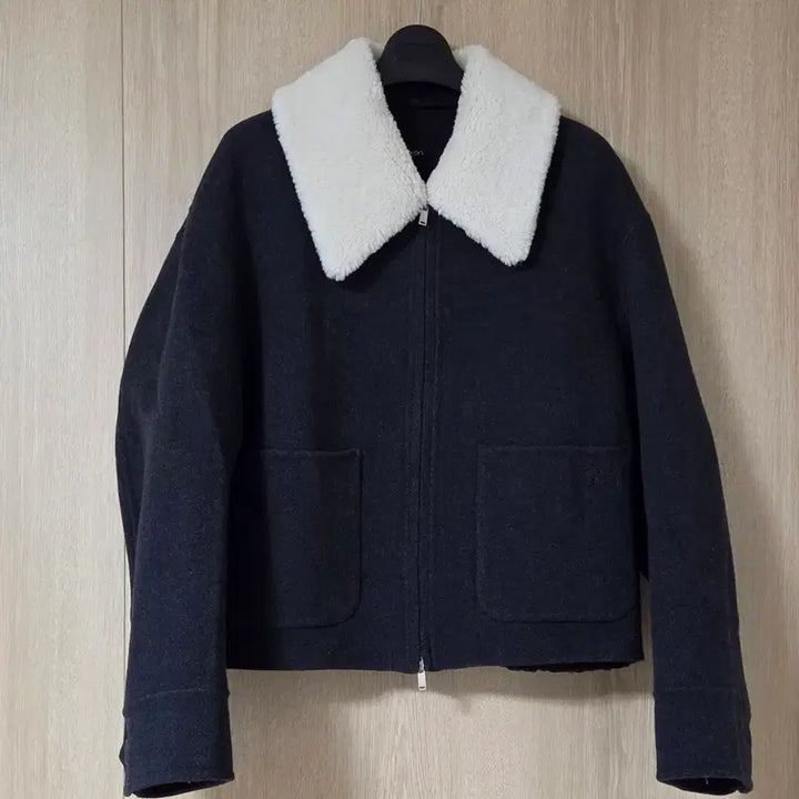 [BUNJANG] On&On Wool Collar Detachable Jumper Jacket / (거의새것)온앤온 털카라 탈부착 점퍼자켓 효민 정채연 기은세 패션