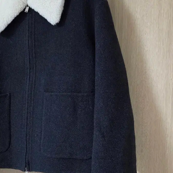 [BUNJANG] On&On Wool Collar Detachable Jumper Jacket / (거의새것)온앤온 털카라 탈부착 점퍼자켓 효민 정채연 기은세 패션
