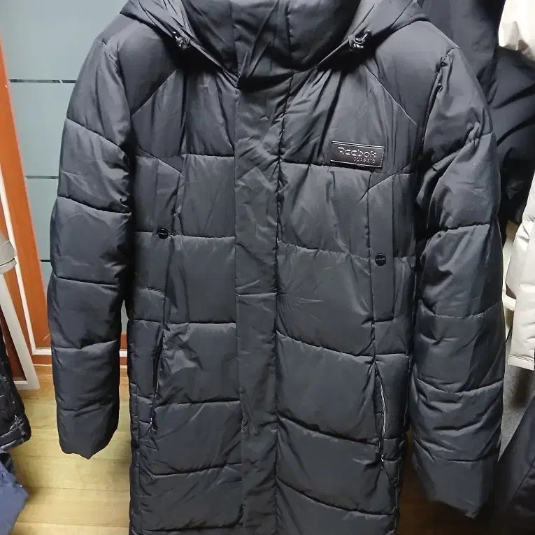 [BUNJANG] Reebok Black Long Padded Coat / 리복 롱패딩 블랙