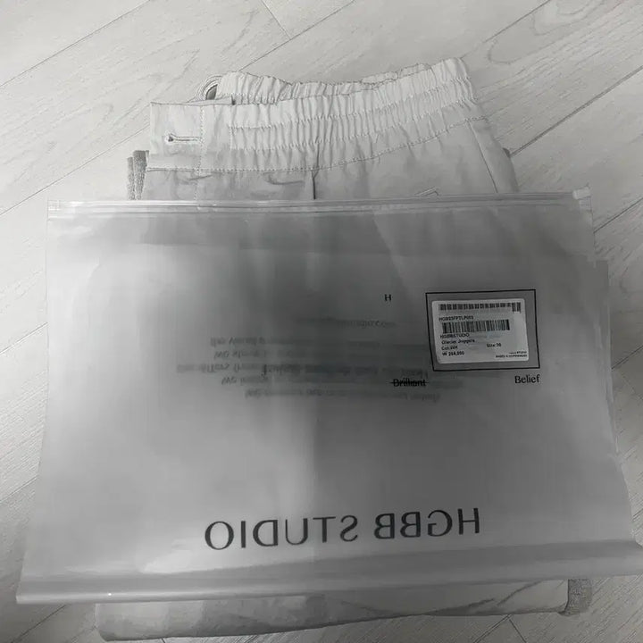 [SOLD OUT] Hgbb 스웻팬츠 S size