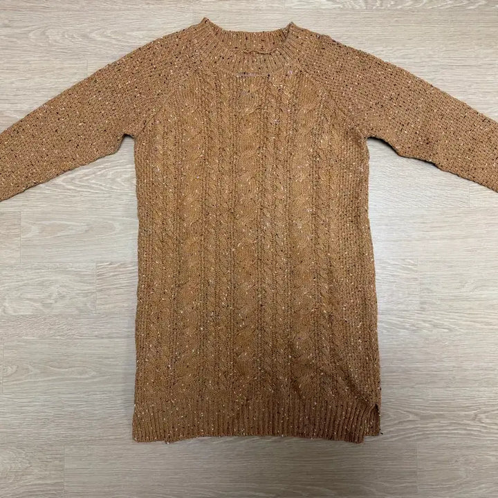 [BUNJANG] Knit Long Sweater / (미착용)꽈배기 패턴 롱 니트 티