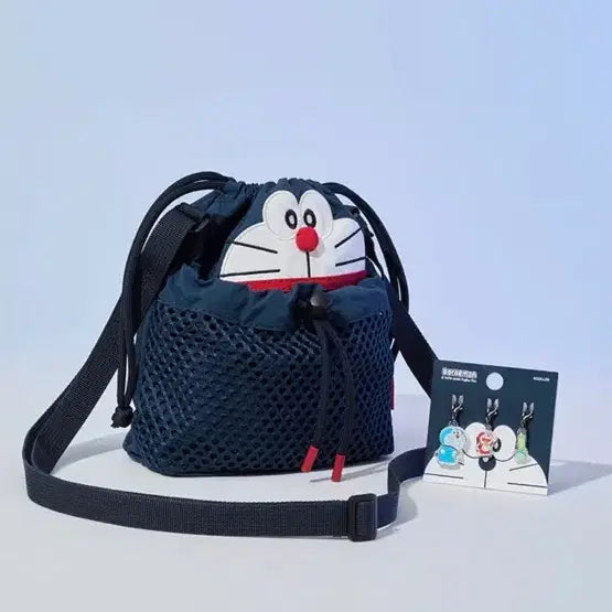 [BUNJANG] Colle Doraemon Bucket Bag and Keyring Bundle Set / 꼴레 도라에몽 버킷백, 키링 2 미개봉 새제품 일괄판매