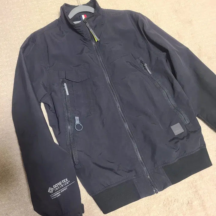 [BUNJANG] Aider Men's Gore-Tex Jacket / 아이더 남성 고어텍스 점퍼