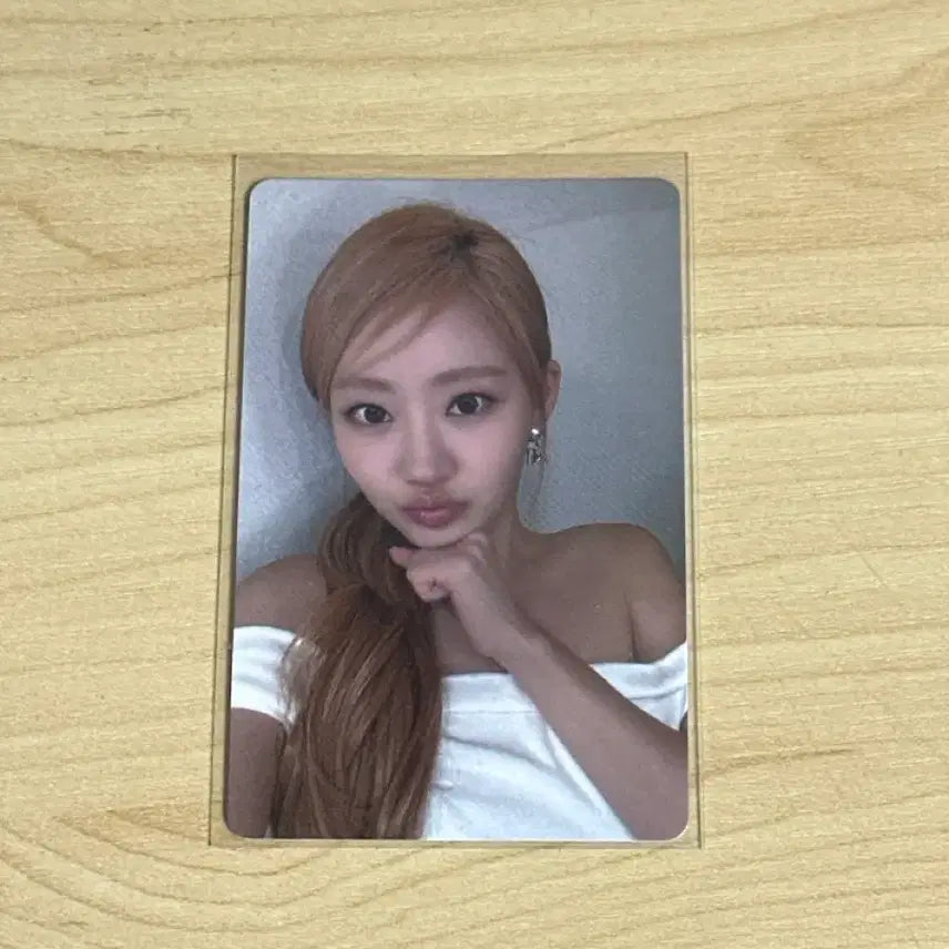 키스오브라이프 쥴리 스티키 공방포카 양도