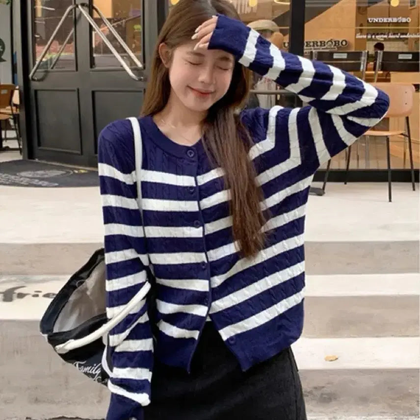 [BUNJANG] Striped Cardigan / 줄무늬 스트라이프 가디건
