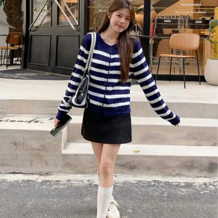 [BUNJANG] Striped Cardigan / 줄무늬 스트라이프 가디건