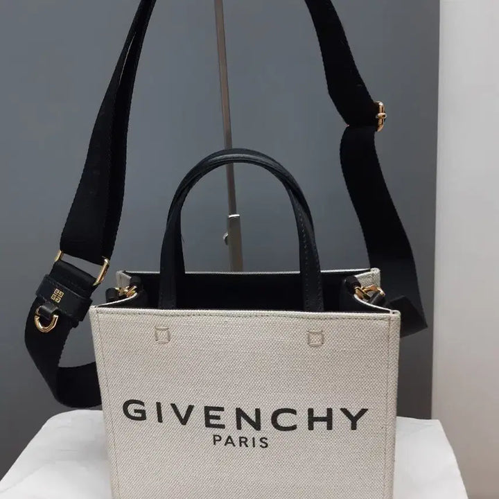 [BUNJANG] Givenchy Canvas Mini Tote Bag / 지방시 캔버스 토트백 미니 크로스백