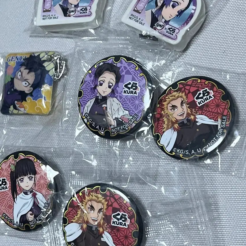 [BUNJANG] Demon Slayer (Kimetsu no Yaiba) Bundle Set / 귀멸의칼날 쿠라스시 뱃지+지우개 일괄 미개봉
