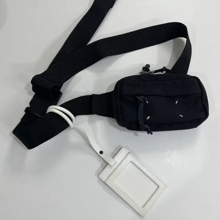[SOLD OUT] 메종 마르지엘라 벨트백 블랙