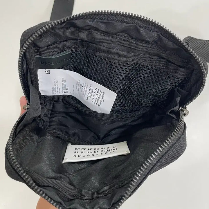 [SOLD OUT] 메종 마르지엘라 벨트백 블랙