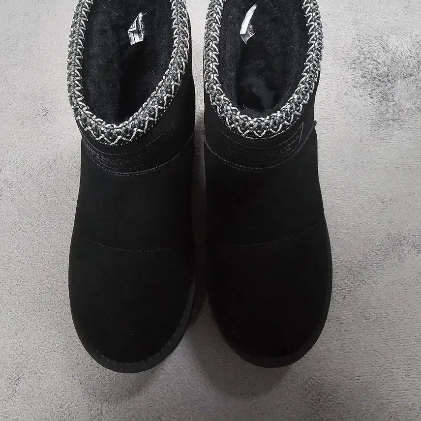 [BUNJANG] Benetton Platform UGG Boots / 베네통 키높이 어그부츠