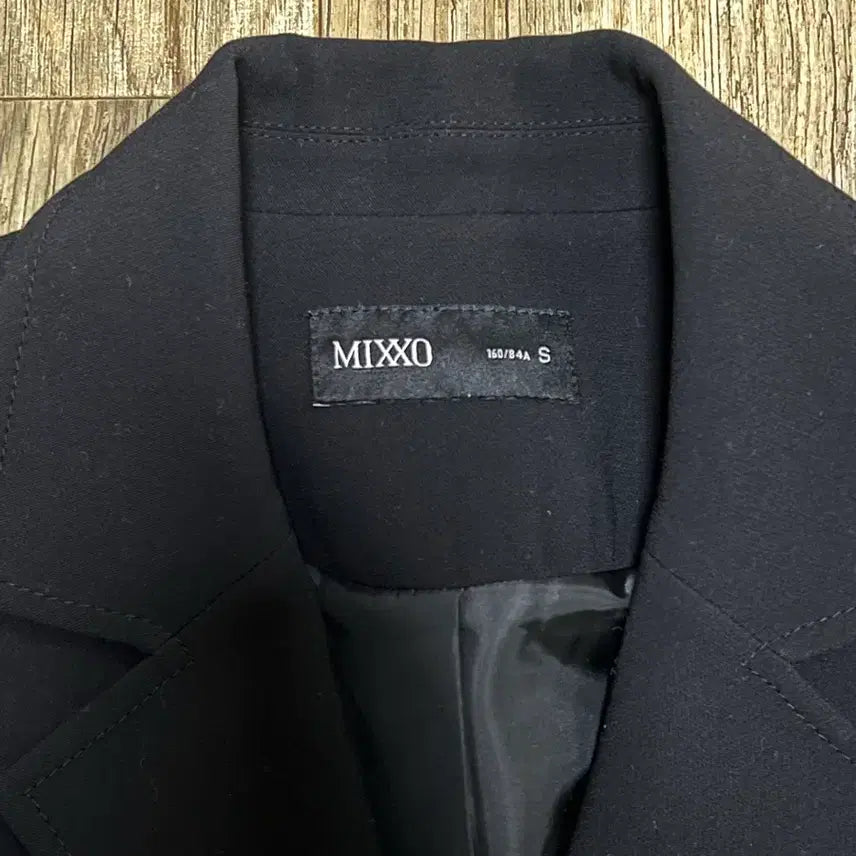 [BUNJANG] MIXXO Blazer Jacket / 미쏘 블레이저 자켓
