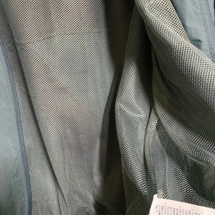 [BUNJANG] MFAV Windbreaker / MFAV 미사용 새상품 바람막이 우븐 판매 합니다