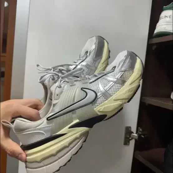 [BUNJANG] Nike V2K Sneakers 280 / 나이키 v2k 280 스니커즈