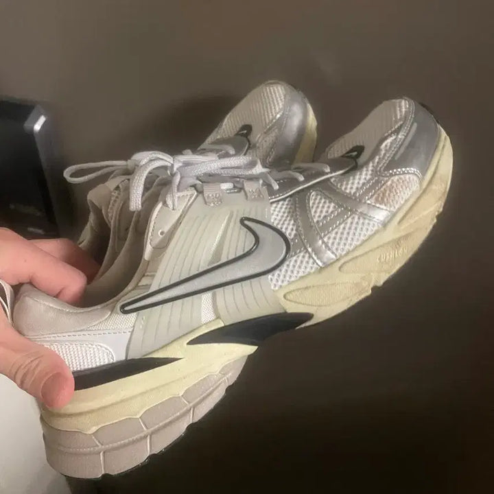 [BUNJANG] Nike V2K Sneakers 280 / 나이키 v2k 280 스니커즈