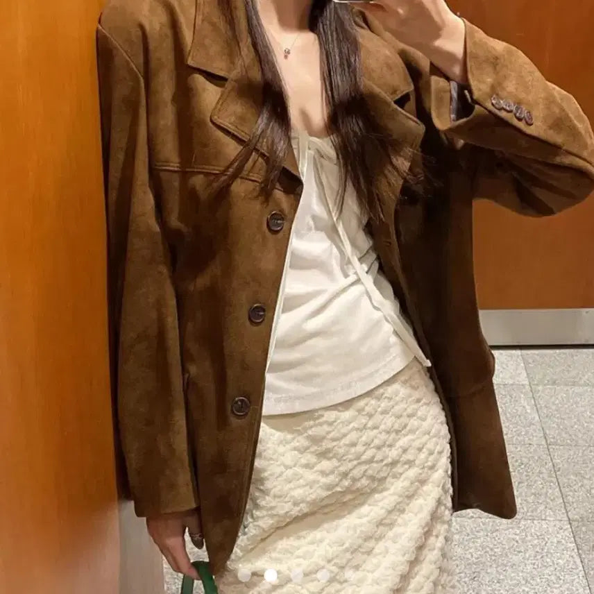 [BUNJANG] Raduna Bicycni Brown Suede Jacket / 스웨이드 브라운 자켓라두나 바이씨니 하나언니 강자매리본타이황언니드오브