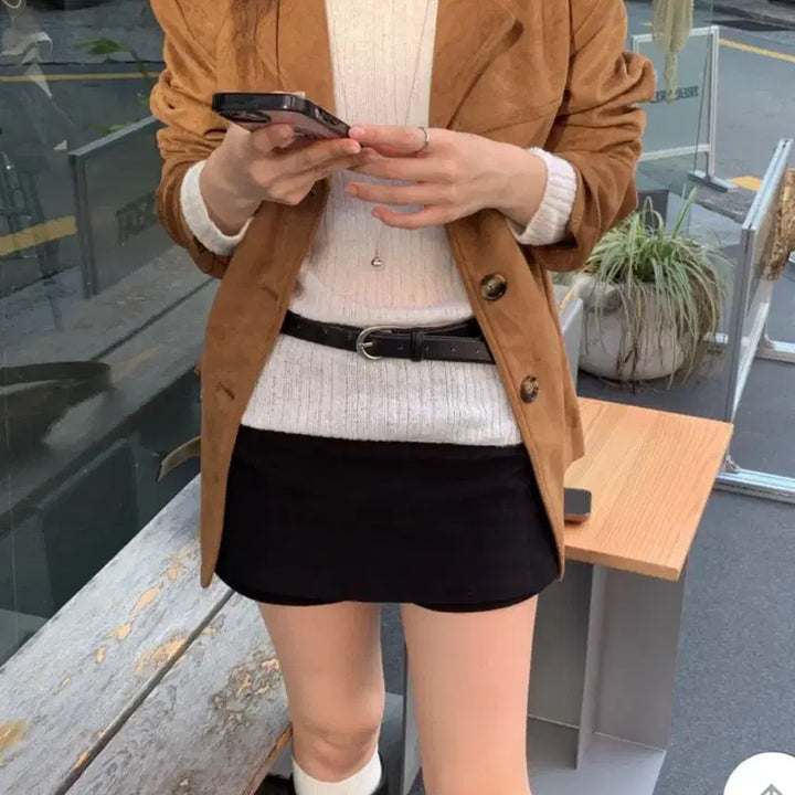 [BUNJANG] Raduna Bicycni Brown Suede Jacket / 스웨이드 브라운 자켓라두나 바이씨니 하나언니 강자매리본타이황언니드오브