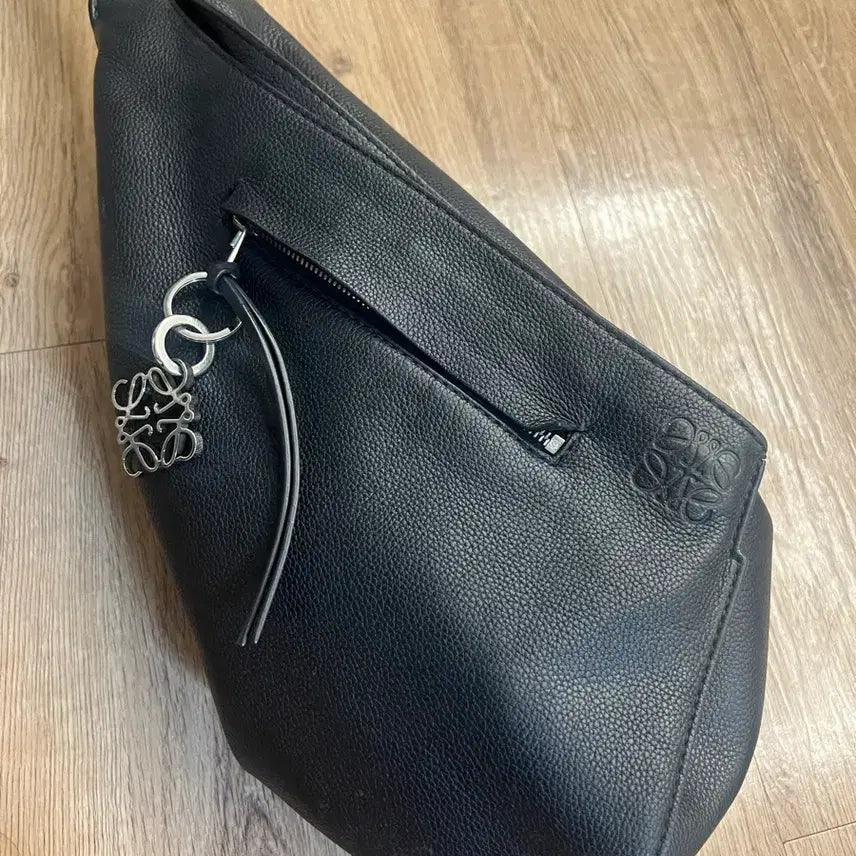[BUNJANG] Loewe Anton Bag / 로에베 안톤백