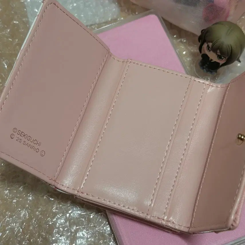 [BUNJANG] Monchhichi Hello Kitty Edition Wallet (Pink) / 몬치치 헬로키티 에디션 반지갑 (pink)