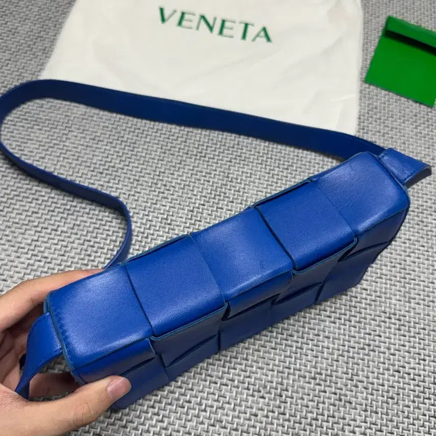 [BUNJANG] Bottega Veneta Cassette Bag / 보테가 베네타 카세트백