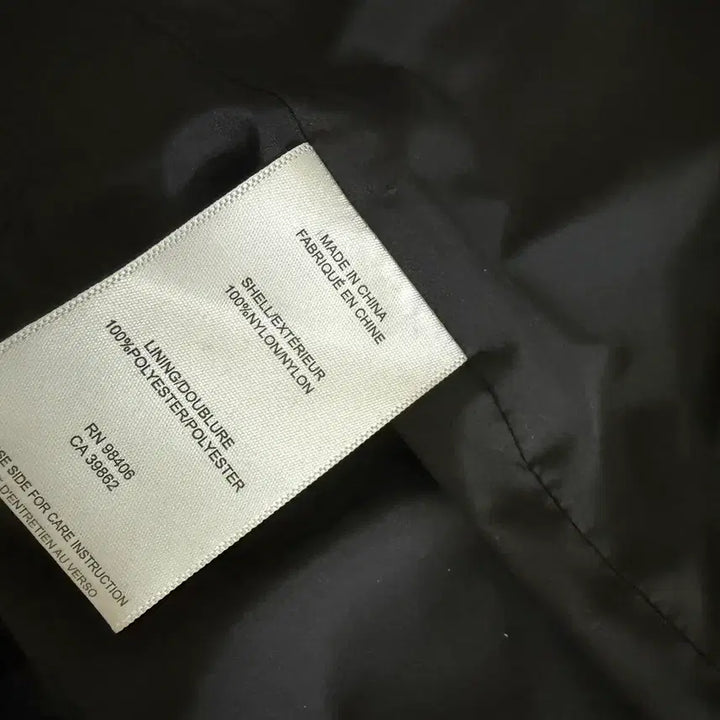 [SOLD OUT] 띠어리 시티 봄버 바람막이 자켓 xs