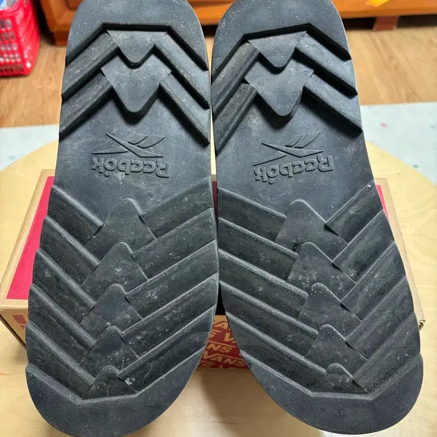 [BUNJANG] Reebok x Needles Beatnik Core Black Extreme Purple / 290) 리복 x 니들스 비트닉 목 코어 블랙 익스트림 퍼플