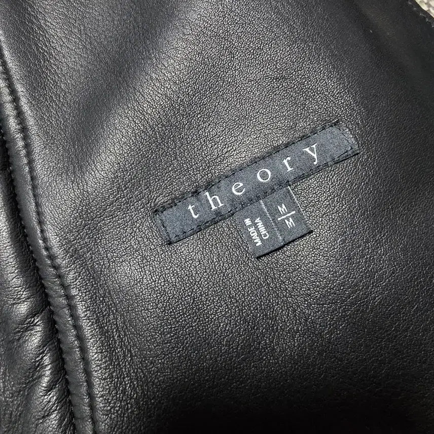[BUNJANG] Theory Men's Shearling Jacket / (M) 띠어리 남성 무스탕