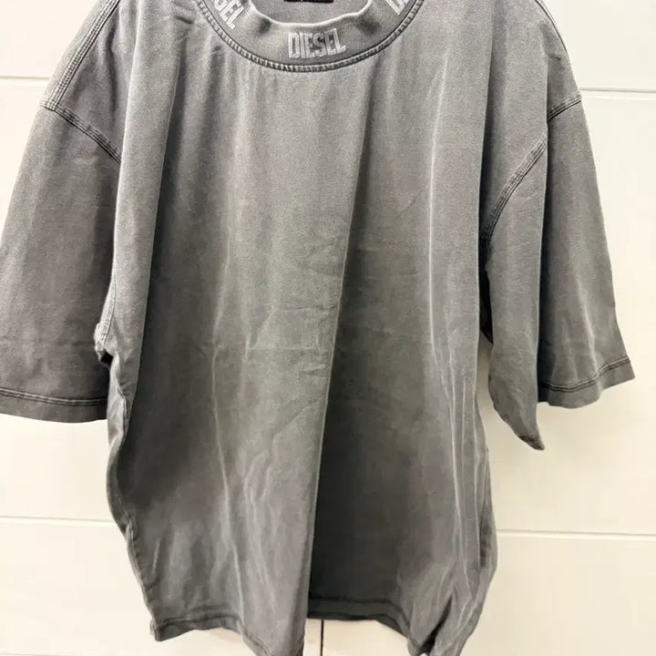 [BUNJANG] DIESEL Charcoal Short Sleeve T-shirt / DIESEL 디젤 / 반팔 (차콜)