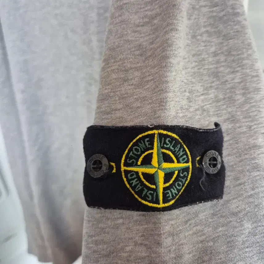 [BUNJANG] Stone Island Gray Sweatshirt / [L] 스톤아일랜드 맨투맨 그레이