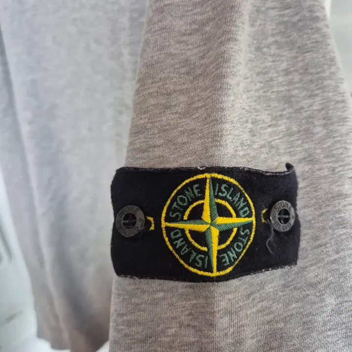 [BUNJANG] Stone Island Gray Sweatshirt / [L] 스톤아일랜드 맨투맨 그레이