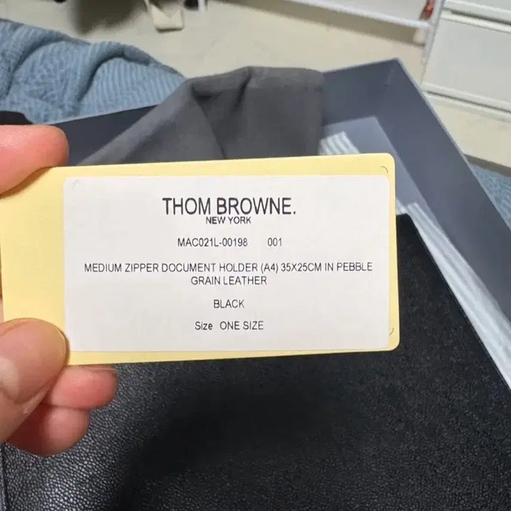 [BUNJANG] Thom Browne Black Leather Clutch / 톰브라운 블랙 레더 클러치