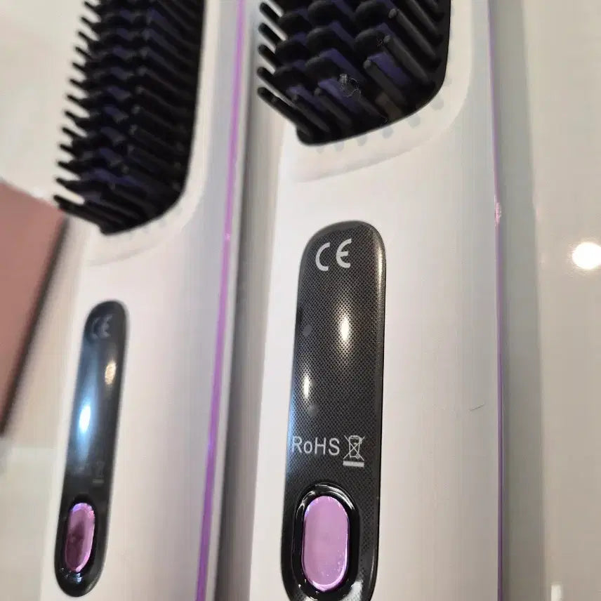 [BUNJANG] White Hair Styling Brush (New) / 화이트 헤어 스타일링 브러쉬(새상품)