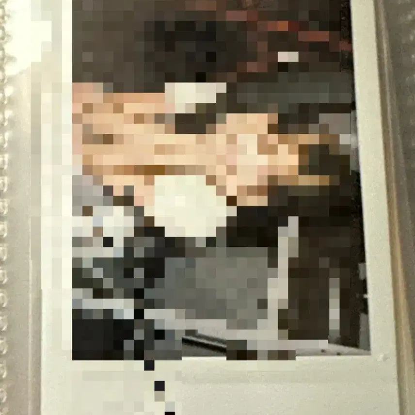 [판매] 프로미스나인 송하영 싸폴 싸인 폴라로이드 양도