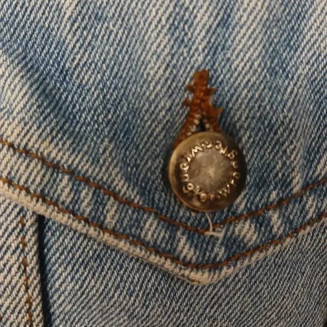 [BUNJANG] Wrangler Levi's Denim Jacket Light Blue L / 랭글러 리바이스데님 청자켓 라이트블루 L사이즈 실측은110이상