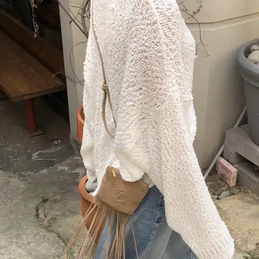[BUNJANG] Winnout Loose Fit Net Knit Sweater / 윈아웃 루즈핏 그물 니트