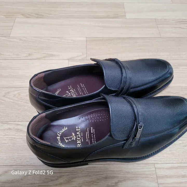 [BUNJANG] Unknown Item 270 (Sealed) / 리갈 로퍼 270(미착 새상품)