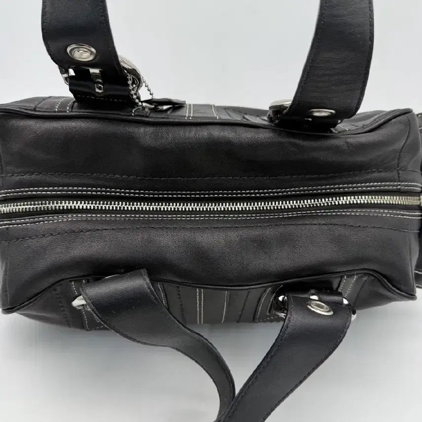 [BUNJANG] Coach Stitch Black Shoulder Bag / 코치 정품 스티치 블랙 숄더백