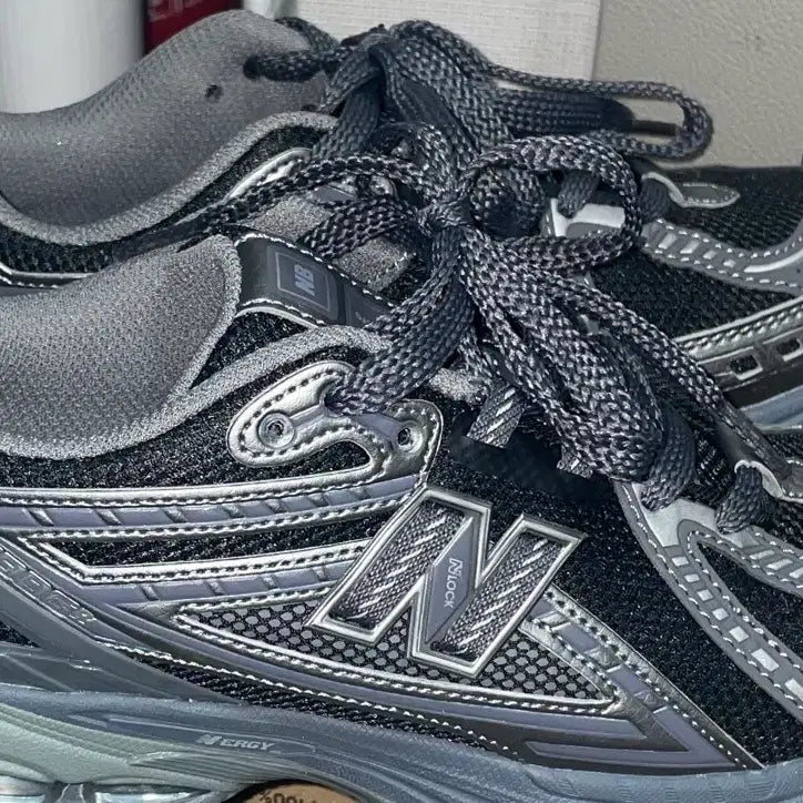 [BUNJANG] New Balance 1906RES Phantom Black Sneakers / 뉴발란스 1906RES 팬텀 블랙