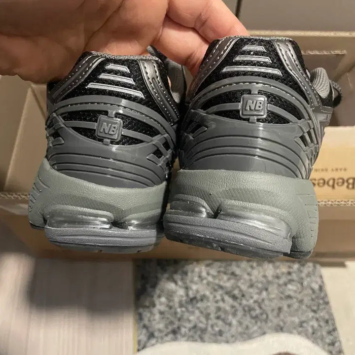 [BUNJANG] New Balance 1906RES Phantom Black Sneakers / 뉴발란스 1906RES 팬텀 블랙