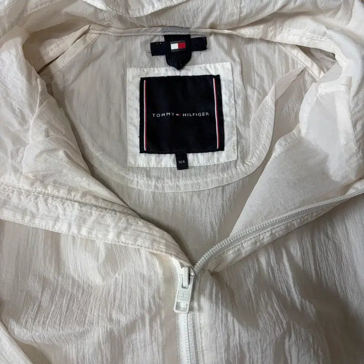 [BUNJANG] Tommy Hilfiger Windbreaker / 타미힐피거 바람막이 (새상품 X)