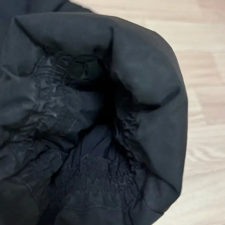 [BUNJANG] Discovery Bansley Down Short Padded Jacket / 디스커버리 여성 반슬리 다운 숏패딩 100