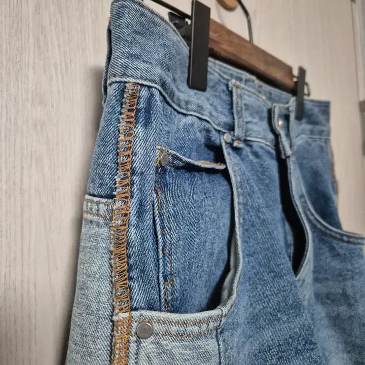 [BUNJANG] ADD. Denim Pants / ADD. 배색 스티치 데님 팬츠