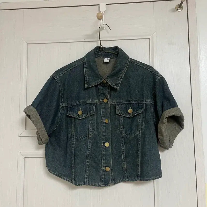 [BUNJANG] Cropped Short Sleeve Washed Denim Jacket / 크롭 반팔 워싱 데님 셔츠 청자켓