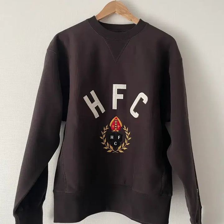 [BUNJANG] Heritagefloss HFC 10th Anniversary Brown Sweatshirt / (1회 착) 헤리티지플로스 10주년 HFC 맨투맨 m