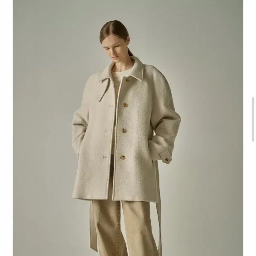 [BUNJANG] Alpaca Half Coat (Oatmeal) / 파사드패턴 알파카 하프코트 (오트밀)