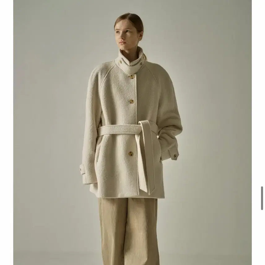 [BUNJANG] Alpaca Half Coat (Oatmeal) / 파사드패턴 알파카 하프코트 (오트밀)