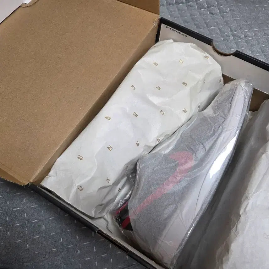 [BUNJANG] Air Jordan 1 Low Black/Red 305mm (Sealed) / 에어조던1 로우 블랙/레드 305mm (새상품)