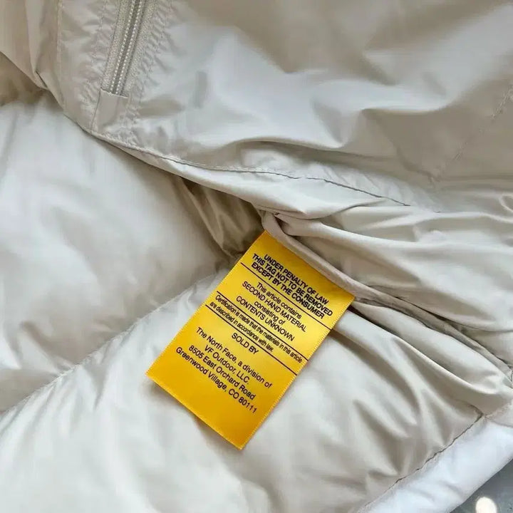 [BUNJANG] Nupste Original Patch White Padded Jacket / 북1996 누프스 오리지널 패치 화이트 패딩